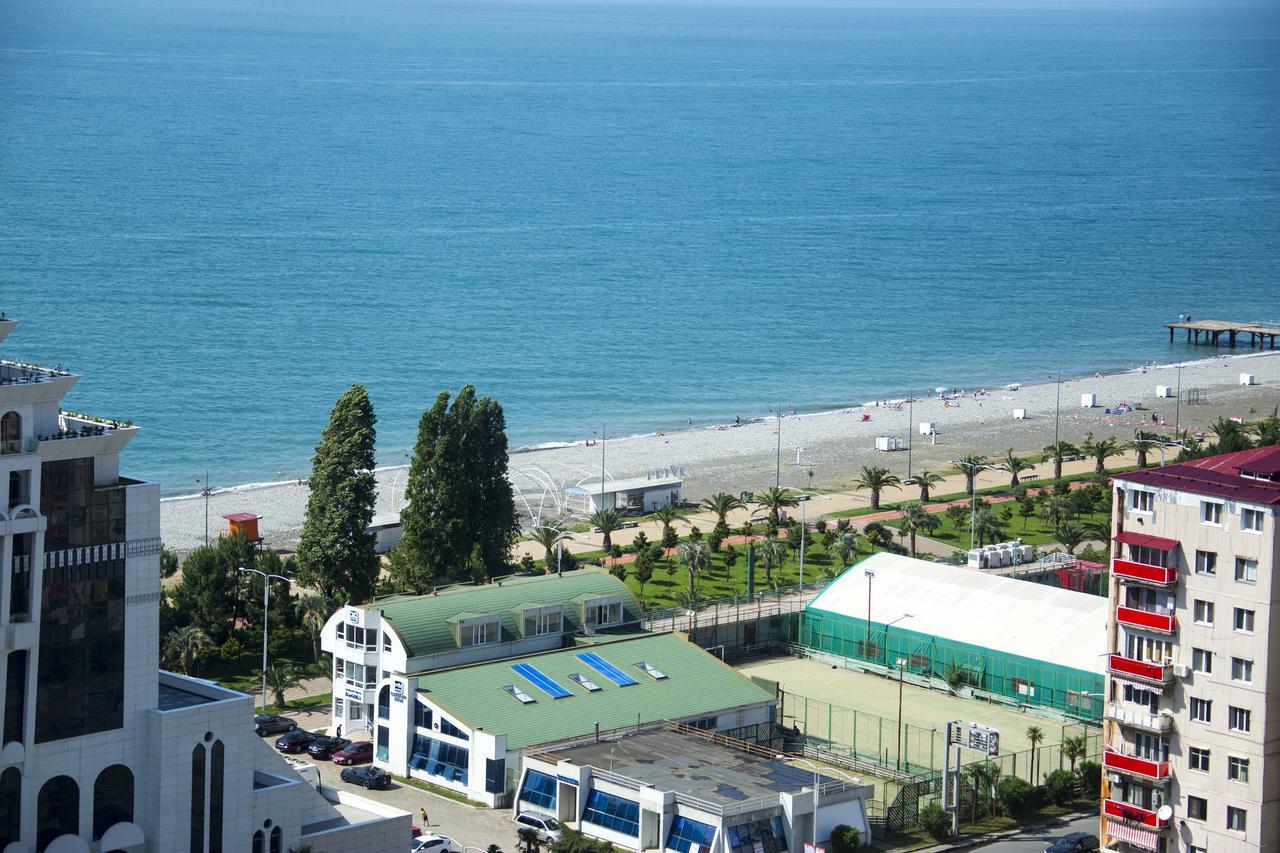 Hotel Corner Inn Batumi Eksteriør bilde
